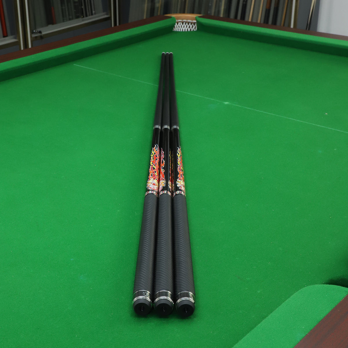 Longyin Patent Carbon Fiber Break Cue - 2-Piece Professional Pool Cue